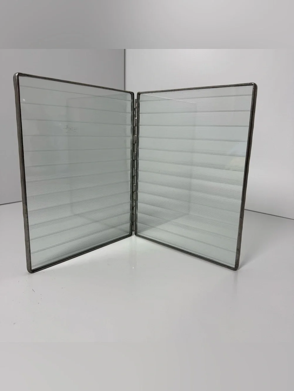 Vtg Bedford Stained Glass Hinged Double Picture Frame Horizontal Ribbed Glass